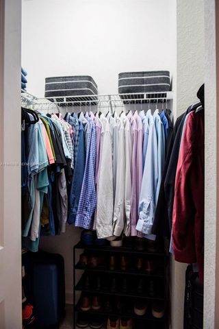 20917 NE 8th Ave, Miami, FL 33179