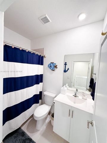 20917 NE 8th Ave, Miami, FL 33179