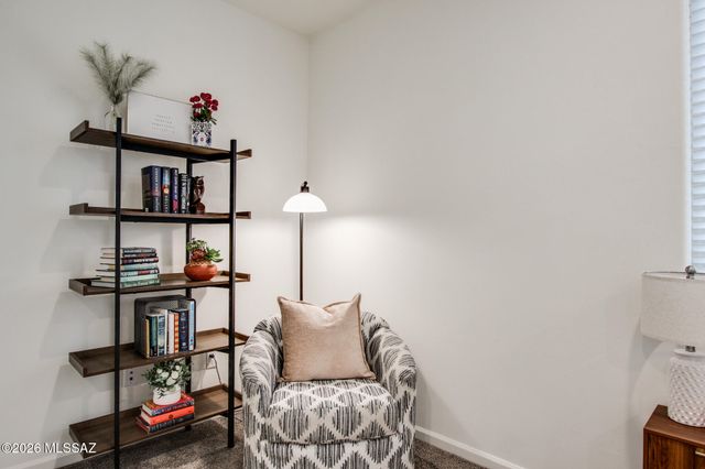 891 W Calle Tipoy, Sahuarita, AZ 85629