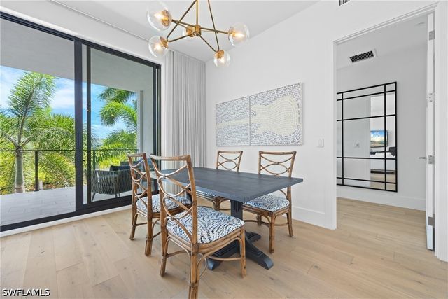 850 Central AVE 203, Other, FL 34102