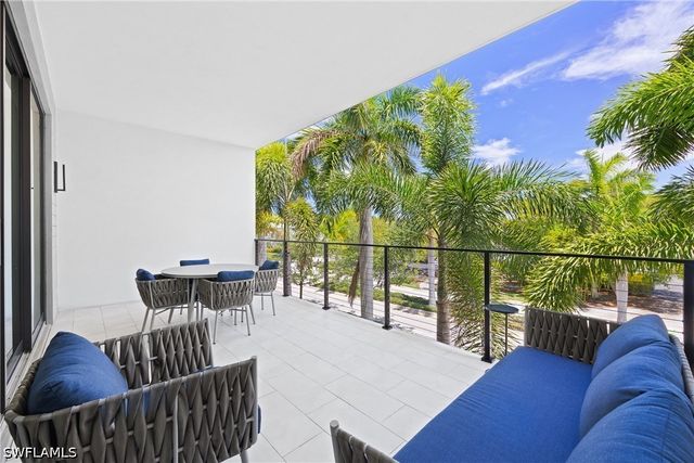 850 Central AVE 203, Other, FL 34102