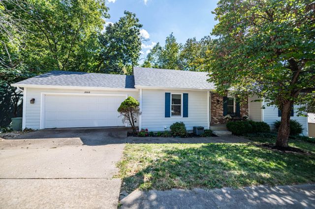 2008 S DEERBORN CIR, Columbia, MO 65203