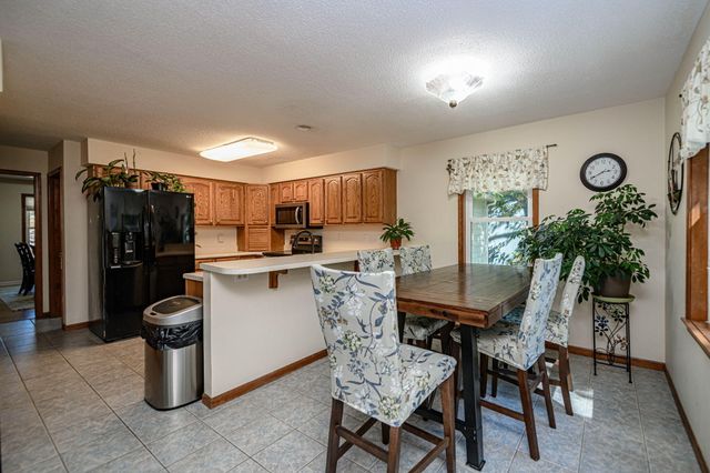 2008 S DEERBORN CIR, Columbia, MO 65203