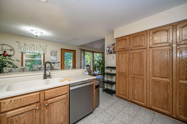 2008 S DEERBORN CIR, Columbia, MO 65203