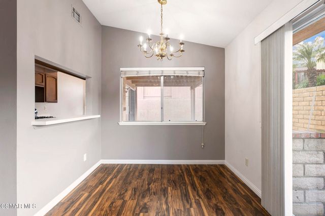 6917 Luther Circle, Moorpark, CA 93021