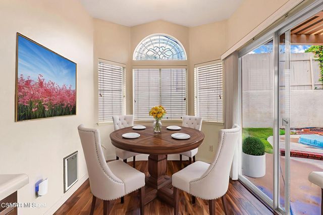 6917 Luther Circle, Moorpark, CA 93021