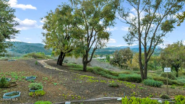 6917 Luther Circle, Moorpark, CA 93021