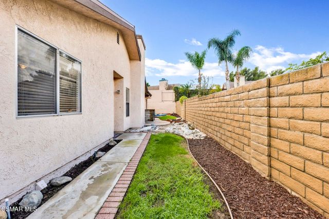 6917 Luther Circle, Moorpark, CA 93021