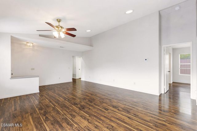 6917 Luther Circle, Moorpark, CA 93021