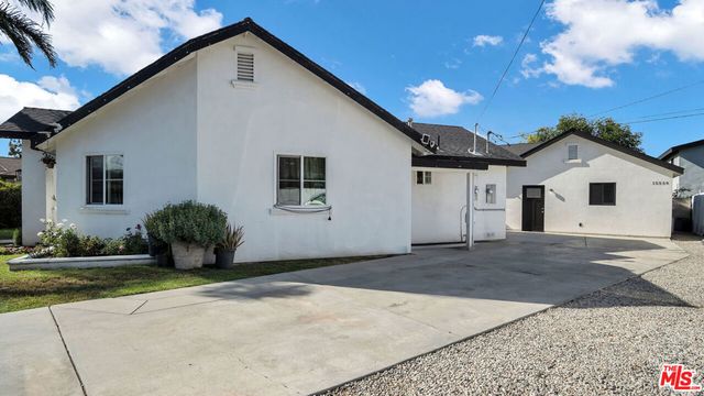15559 Three Palms Street, Hacienda Heights, CA 91745