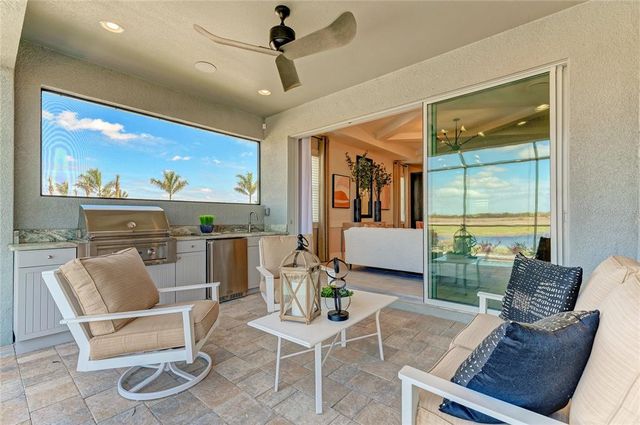 264 VAN GOGH COVE, Bradenton, FL 34212