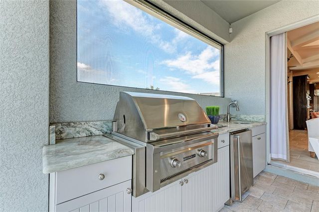 264 VAN GOGH COVE, Bradenton, FL 34212