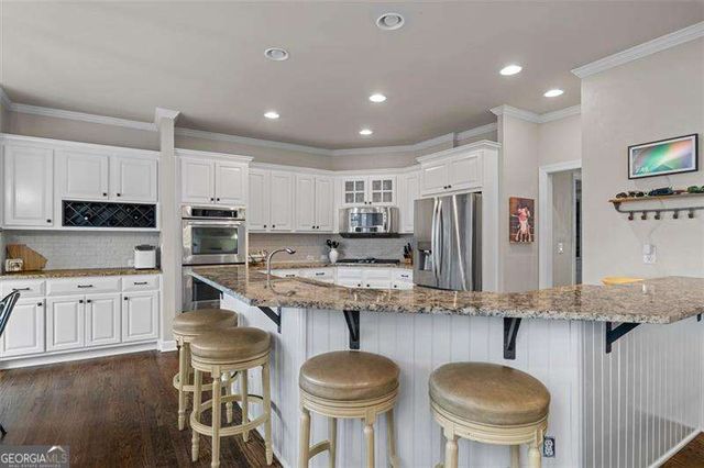 658 VININGS ESTATES Drive SE, Mableton, GA 30126