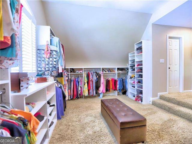 658 VININGS ESTATES Drive SE, Mableton, GA 30126