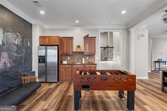 658 VININGS ESTATES Drive SE, Mableton, GA 30126