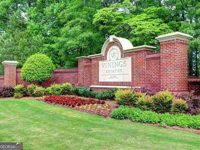 658 VININGS ESTATES Drive SE, Mableton, GA 30126