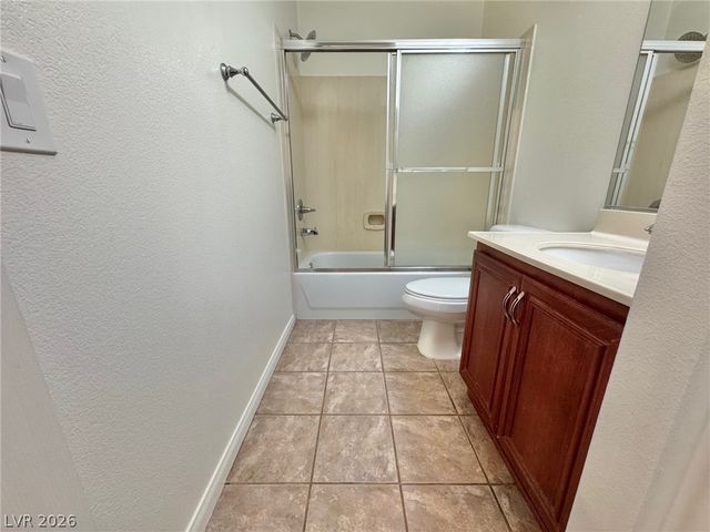 584 Playa Linda Place, Las Vegas, NV 89138