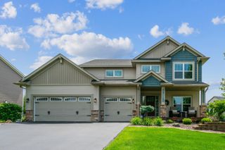 8836 196th Street W, Lakeville, MN 55044