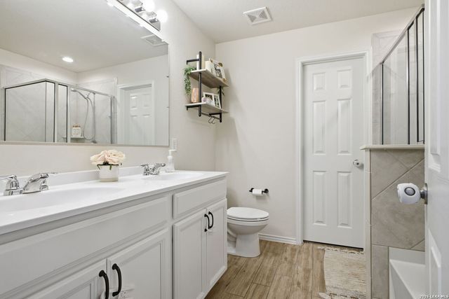 7702 Pecos, Boerne, TX 78015