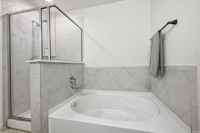 7702 Pecos, Boerne, TX 78015