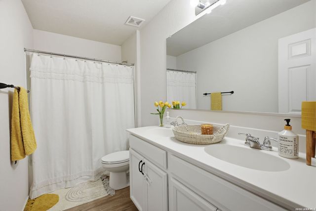 7702 Pecos, Boerne, TX 78015