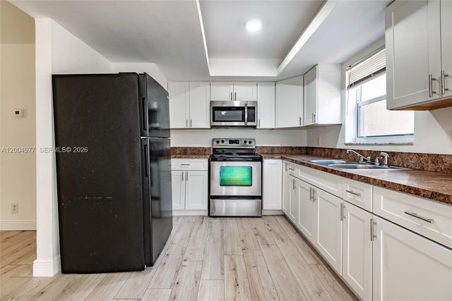 7920 Kimberly Boulevard 305, North Lauderdale, FL 33068