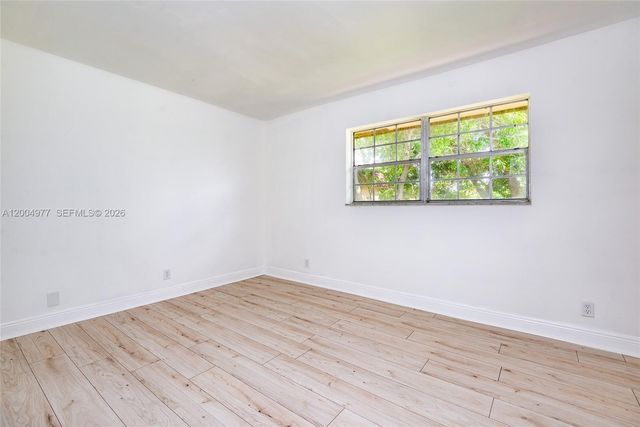 7920 Kimberly Boulevard 305, North Lauderdale, FL 33068