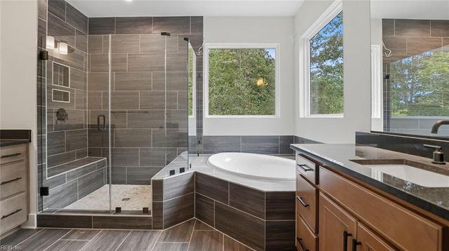 1502 Wharf Hill DR, Smithfield, VA 23430