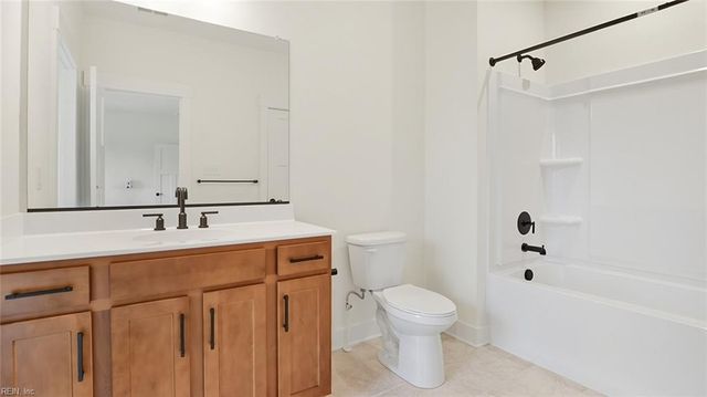 1502 Wharf Hill DR, Smithfield, VA 23430