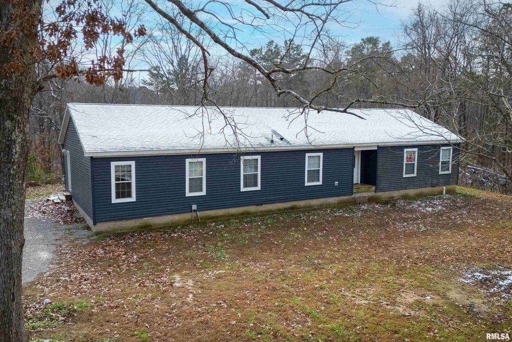 1201 PINE RIDGE Lane, Makanda, IL 62958