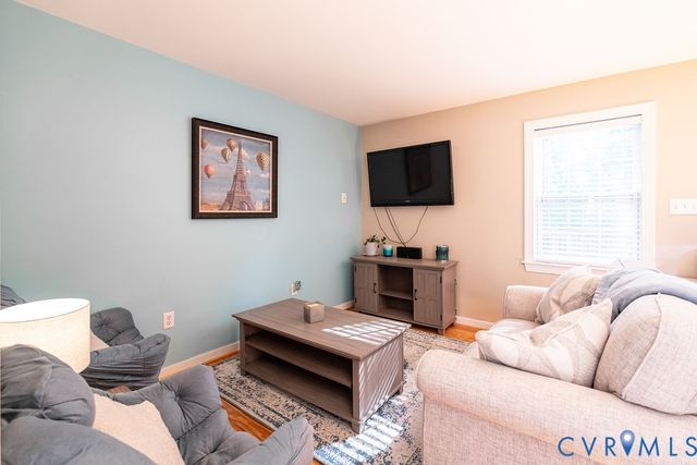 9215 Huntington Woods Dr, Mechanicsville, VA 23116