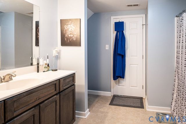 9215 Huntington Woods Dr, Mechanicsville, VA 23116