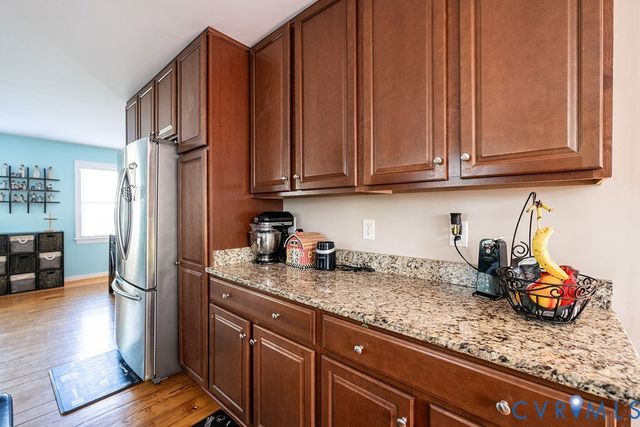 9215 Huntington Woods Dr, Mechanicsville, VA 23116