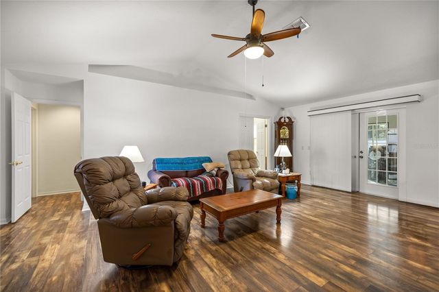 21486 SW PEACH BLOSSOM STREET, Dunnellon, FL 34431