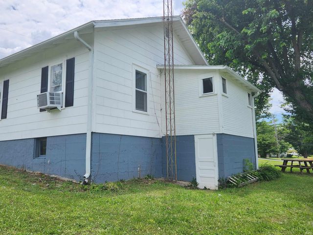 931 S Paoli Unionville Road, Paoli, IN 47454