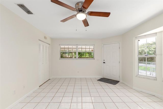 2080 NW 2ND STREET, Gainesville, FL 32609