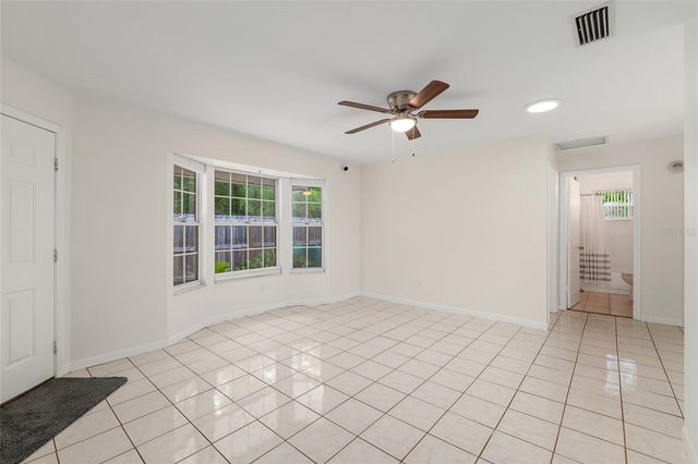 2080 NW 2ND STREET, Gainesville, FL 32609