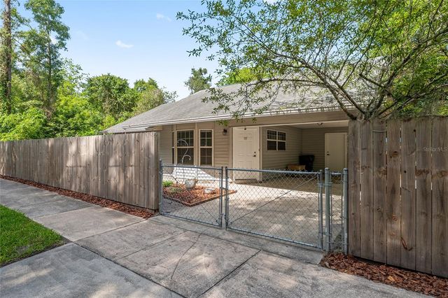 2080 NW 2ND STREET, Gainesville, FL 32609