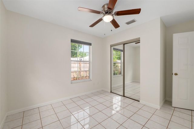 2080 NW 2ND STREET, Gainesville, FL 32609