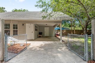 2080 NW 2ND STREET, Gainesville, FL 32609