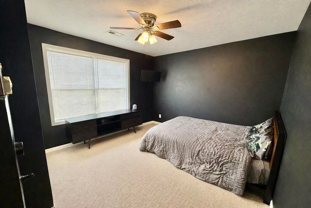 173 Canterbury Drive, Science Hill, KY 42553