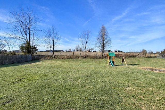 173 Canterbury Drive, Science Hill, KY 42553