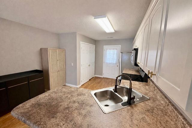 173 Canterbury Drive, Science Hill, KY 42553