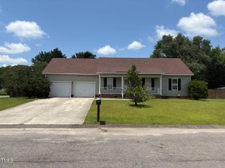 259 Fading Trail Lane, Raeford, NC 28376