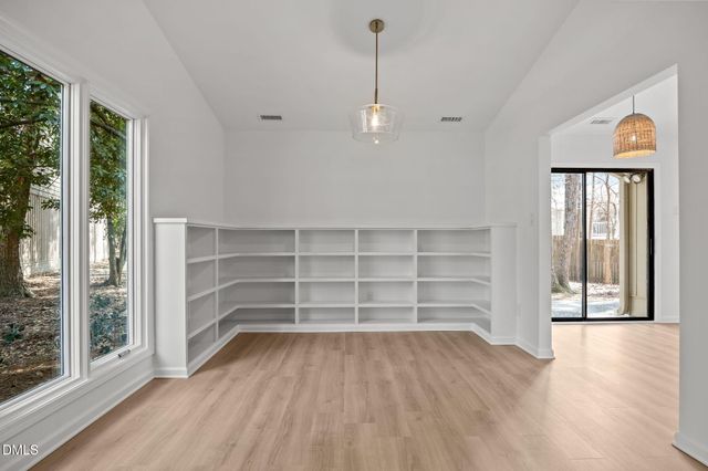 115 Greenmeadow Lane, Chapel Hill, NC 27514