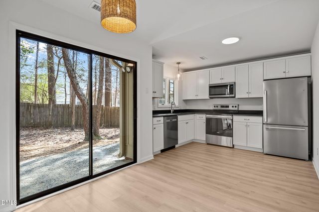 115 Greenmeadow Lane, Chapel Hill, NC 27514