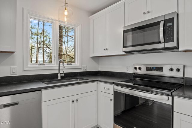 115 Greenmeadow Lane, Chapel Hill, NC 27514