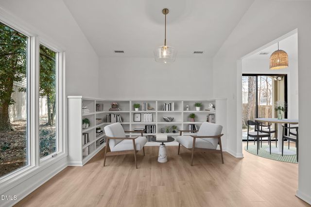 115 Greenmeadow Lane, Chapel Hill, NC 27514