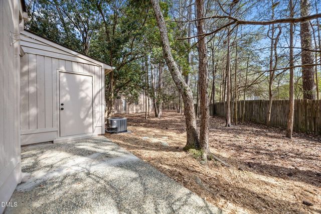 115 Greenmeadow Lane, Chapel Hill, NC 27514