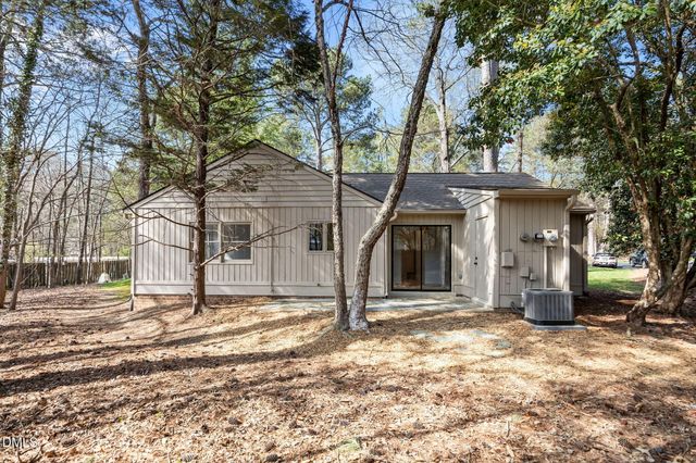 115 Greenmeadow Lane, Chapel Hill, NC 27514